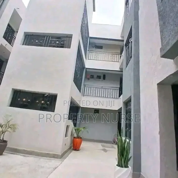 2bdrm Apartment in Gateway Mall Area for rent