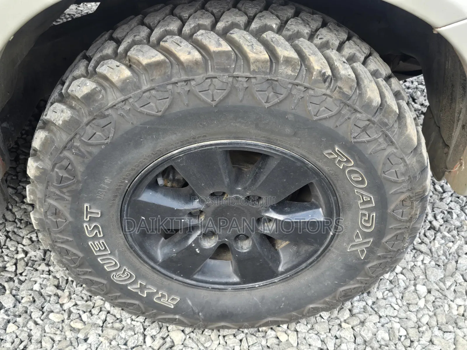 Toyota Hilux 2010 Gold