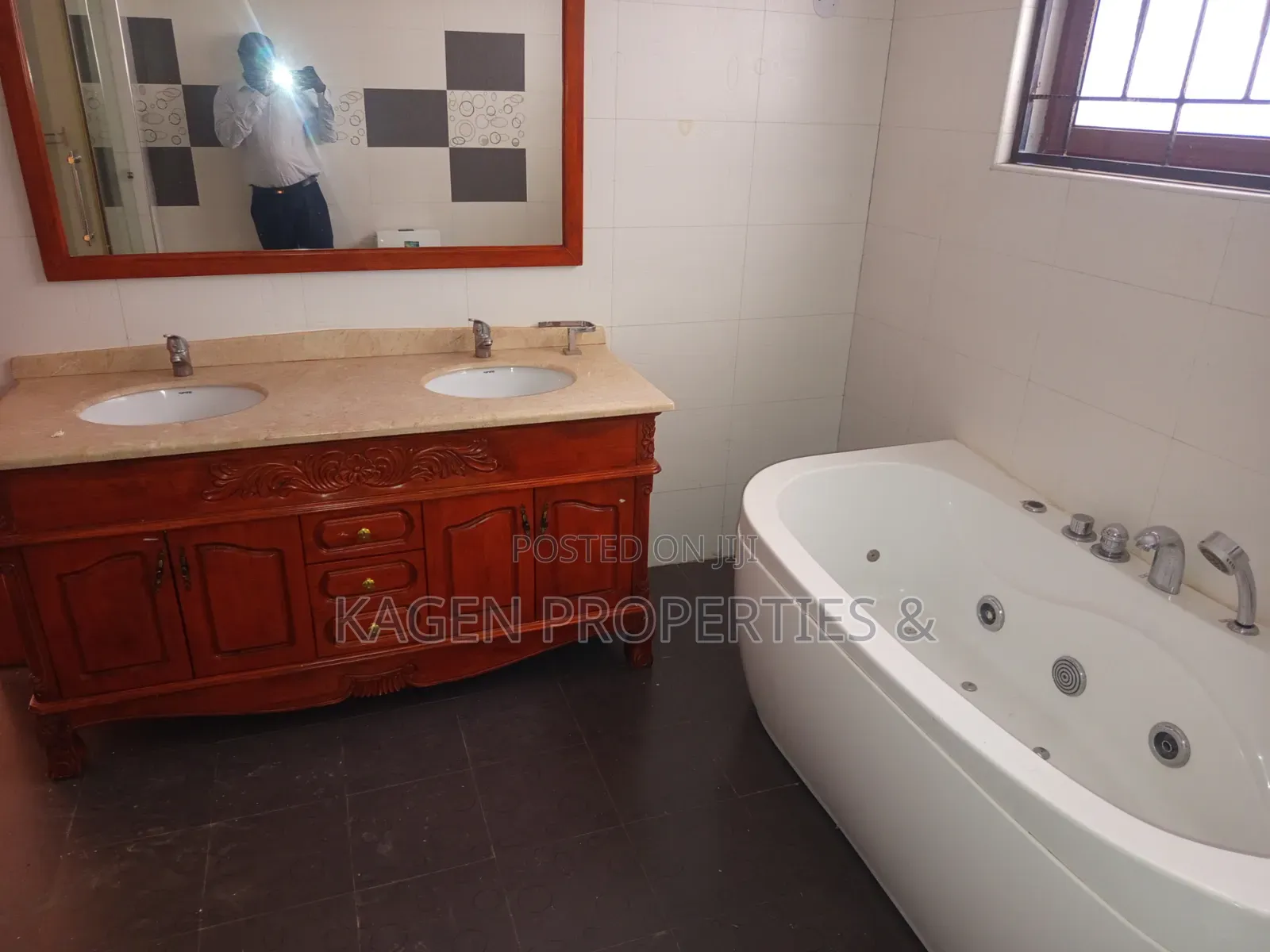 5bdrm Villa in Lavington, Muthangari for rent