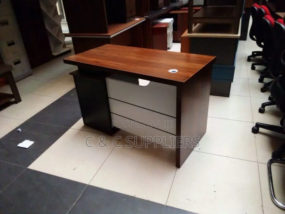 Executive Computer Desk-1400mm