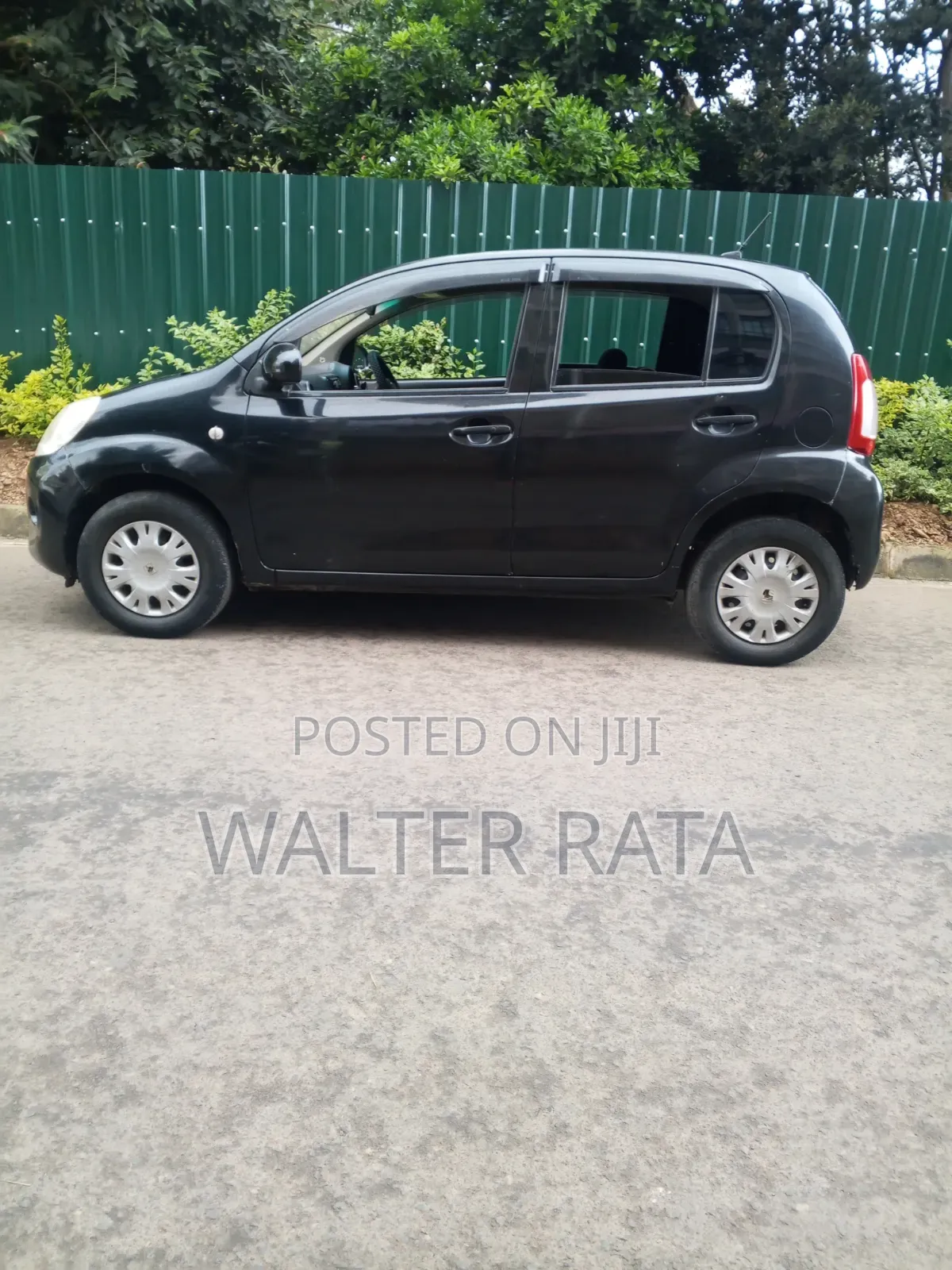 Toyota Passo 2015 Black