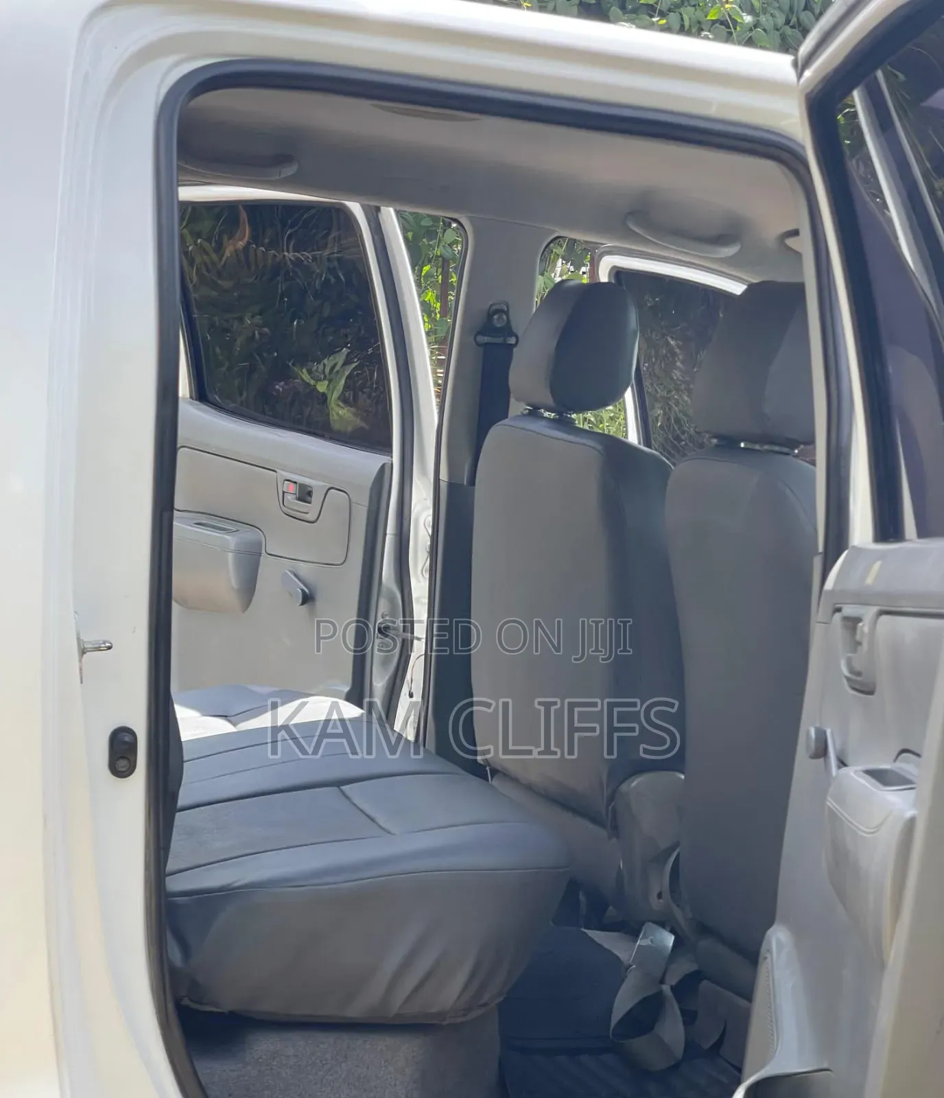 Toyota Hilux 2008 White
