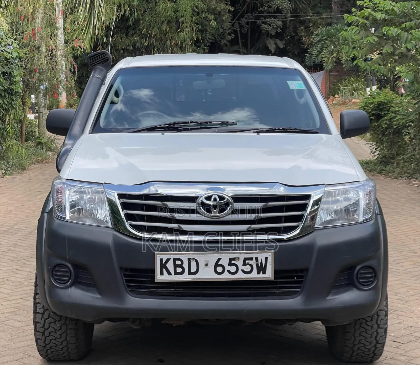 Toyota Hilux 2008 White