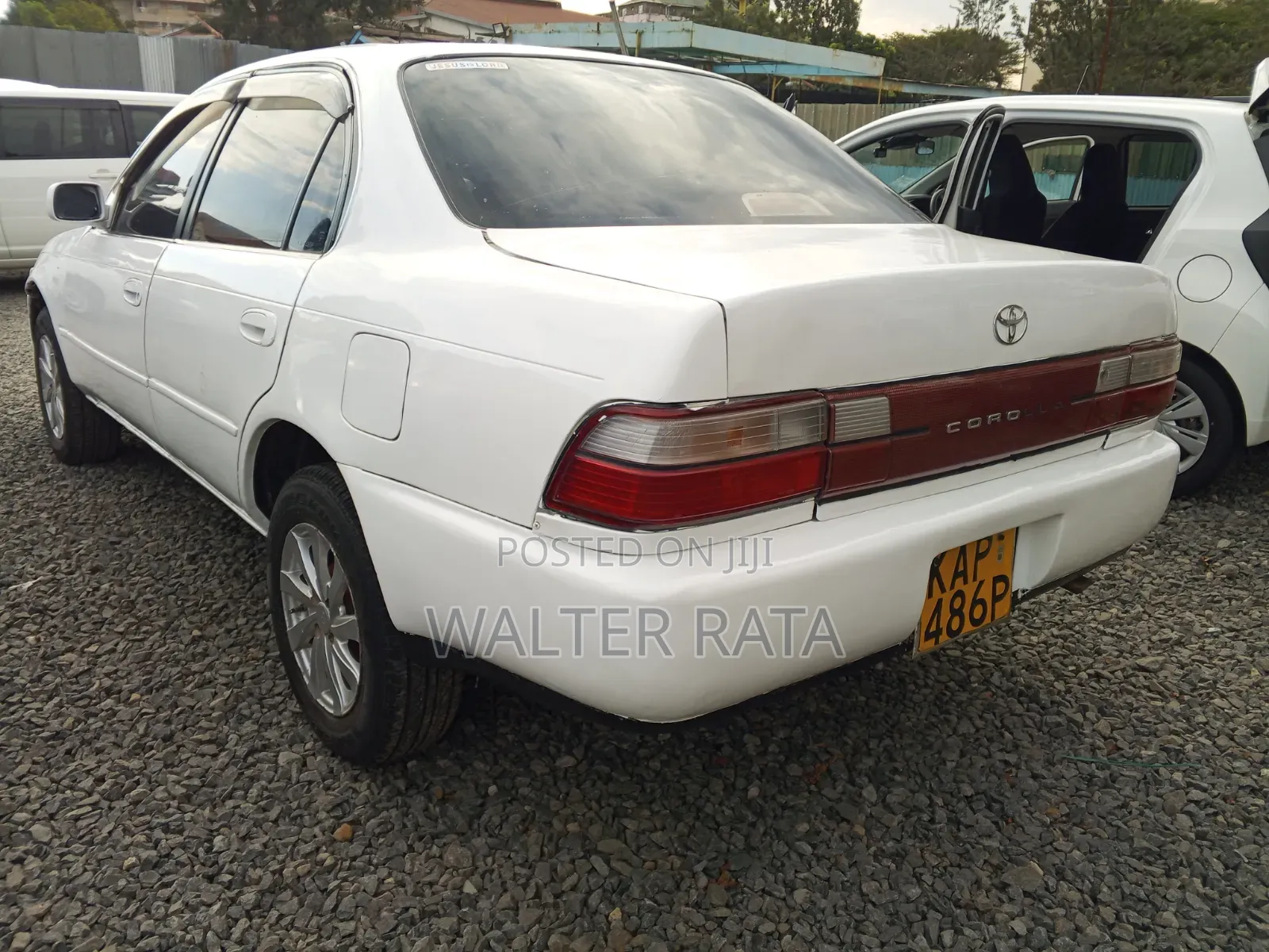 Toyota Sprinter 2000 White