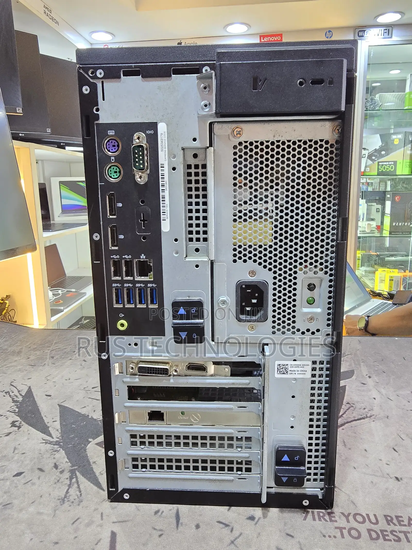 Desktop Computer Dell OptiPlex 3070 Micro Tower 8GB Intel Xeon HDD 1T
