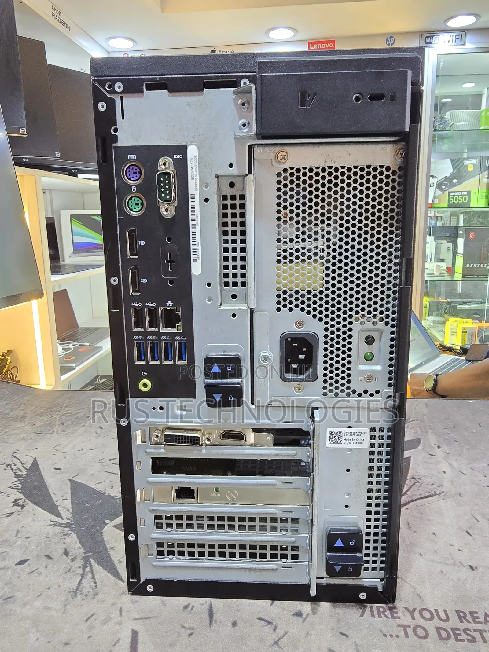 Desktop Computer Dell OptiPlex 3070 Micro Tower 8GB Intel Xeon HDD 1T