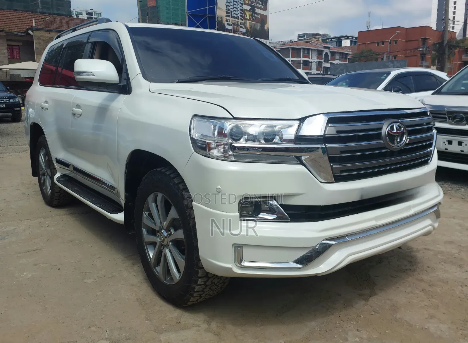 Toyota Land Cruiser 2012 White