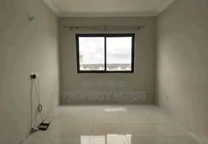 1bdrm Apartment in Gateway Mall Area for rent