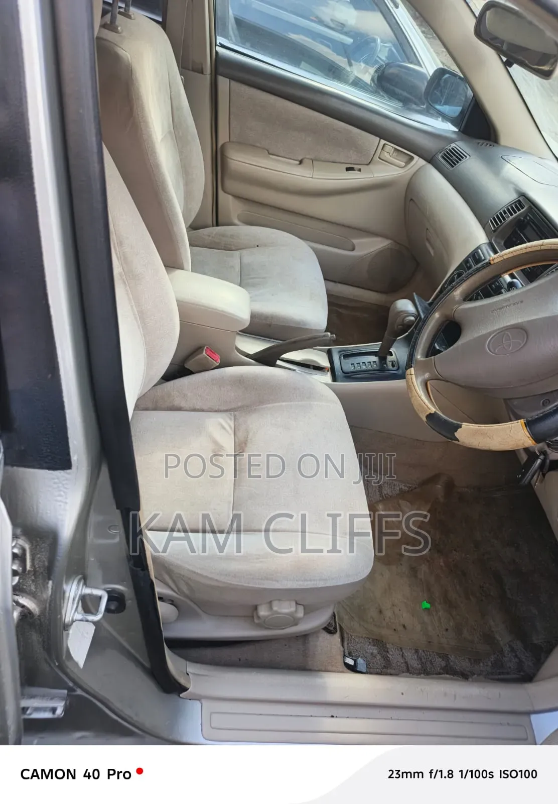 Toyota Corolla 2004 Gold