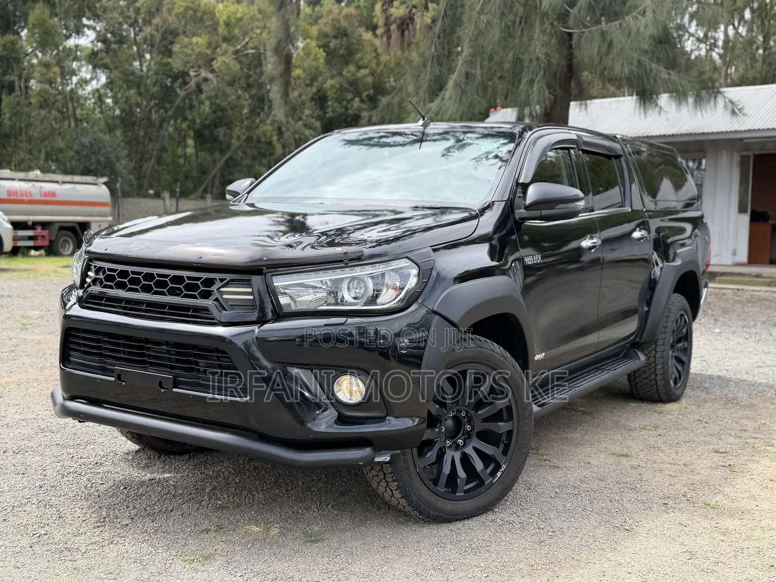 Toyota Hilux Revo Double Cab Deisel 2.4 AWD 2019 Black
