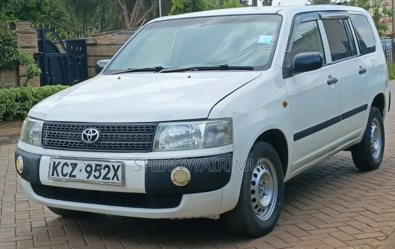Toyota Probox 2013 Off white