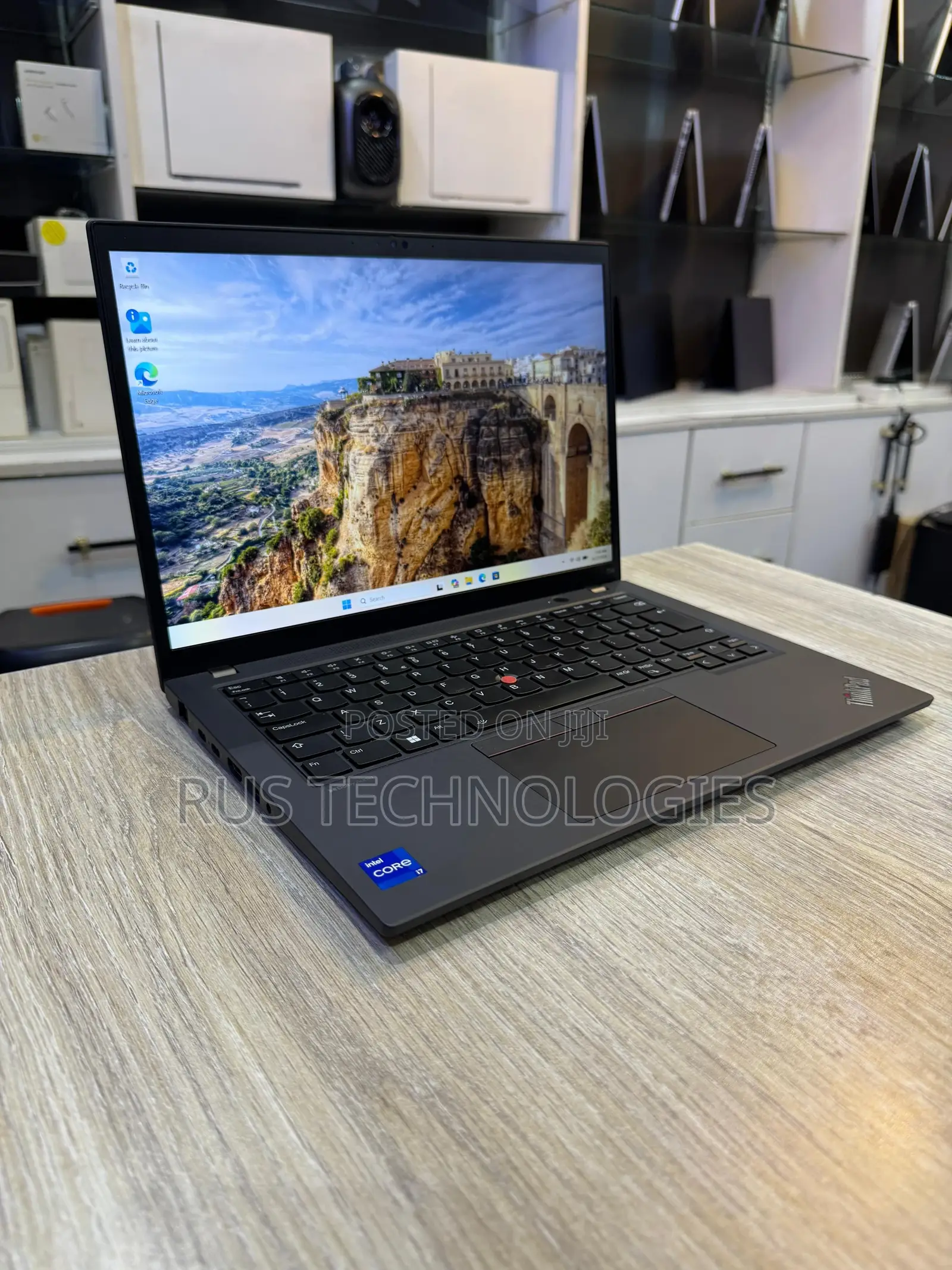 Laptop Lenovo ThinkPad T14 G4 16GB Intel Core i7 SSD 512GB