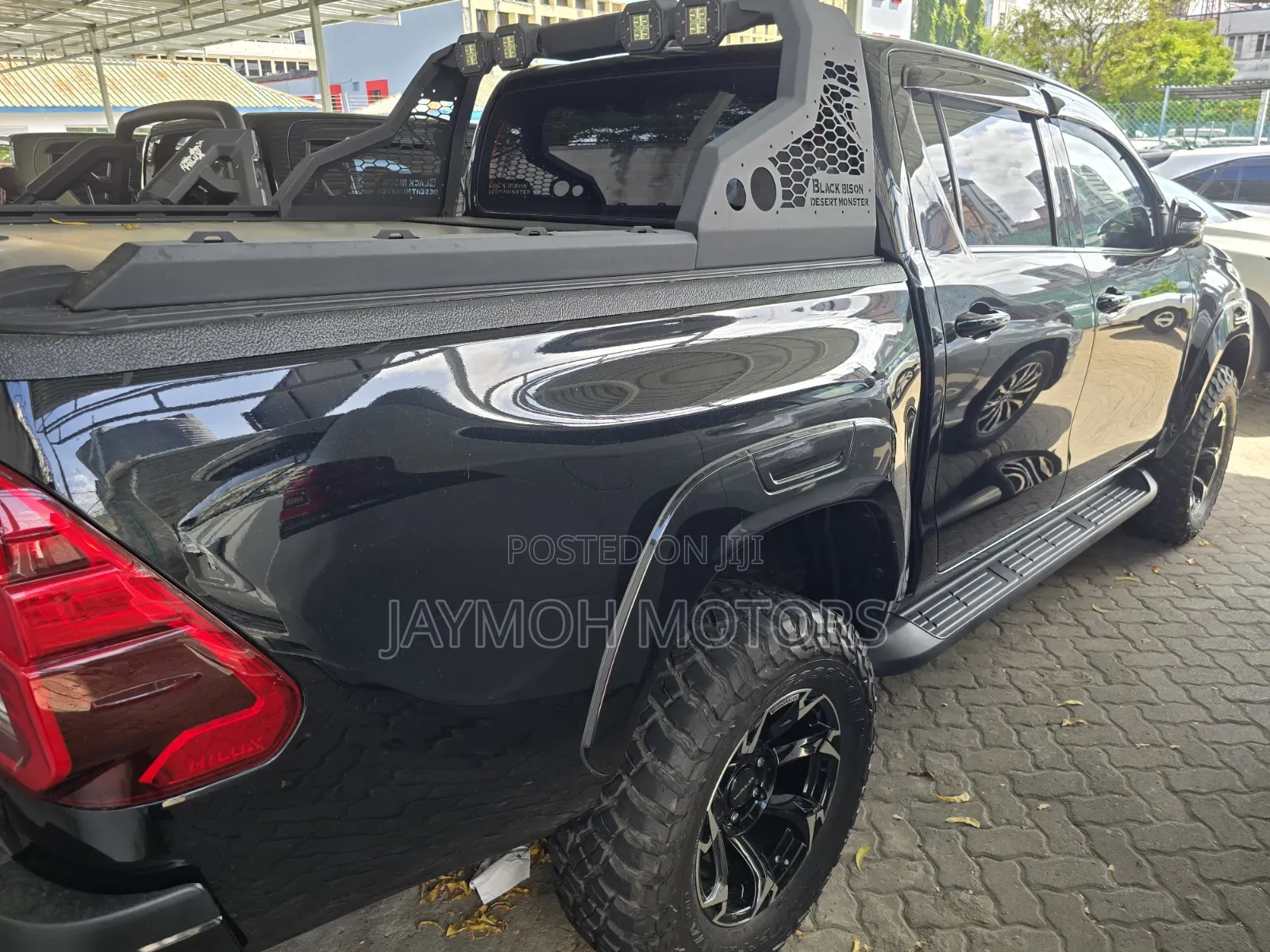Toyota Hilux 2022 Gray