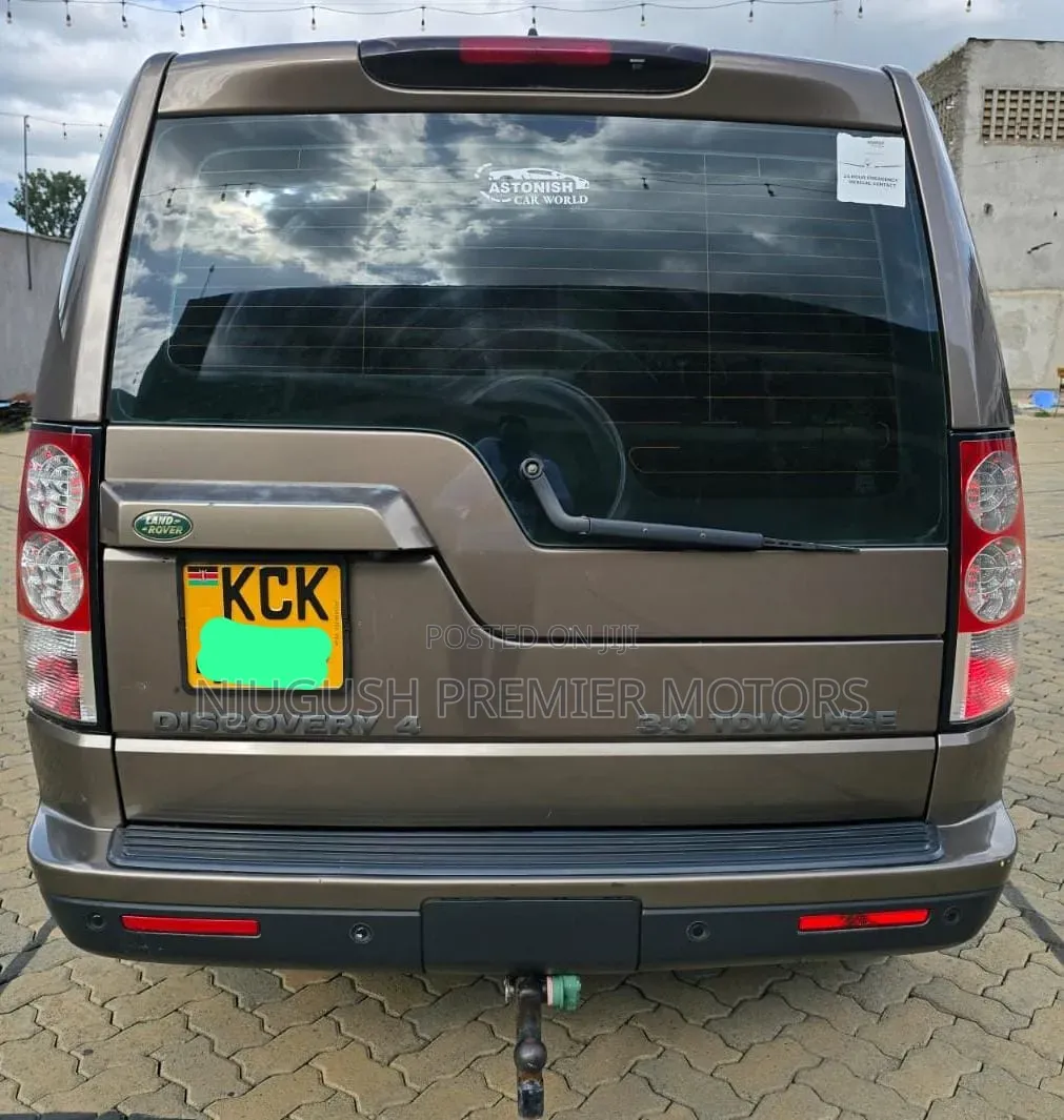 Land Rover Discovery 2010 Brown