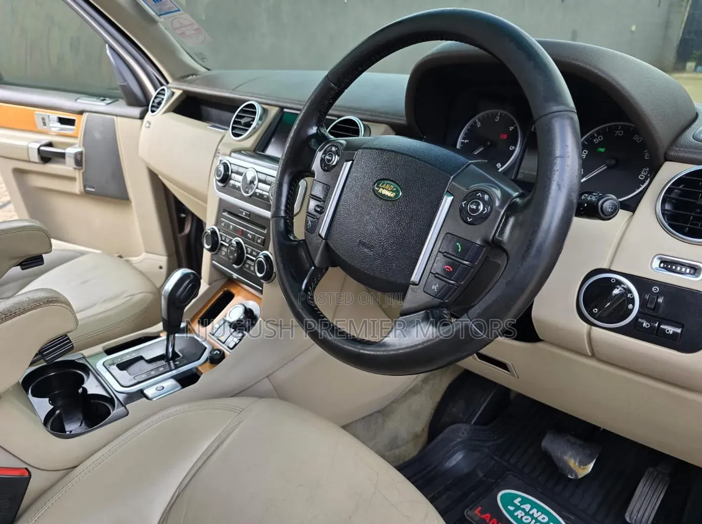 Land Rover Discovery 2010 Brown