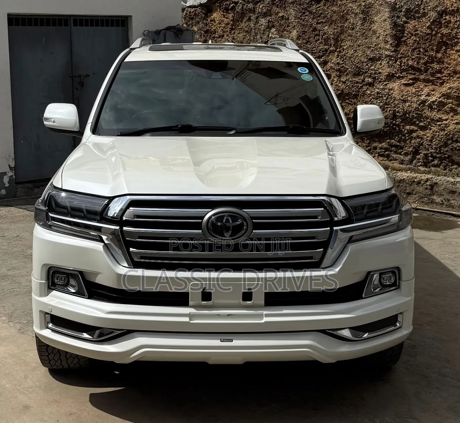 Toyota Land Cruiser 2020 White