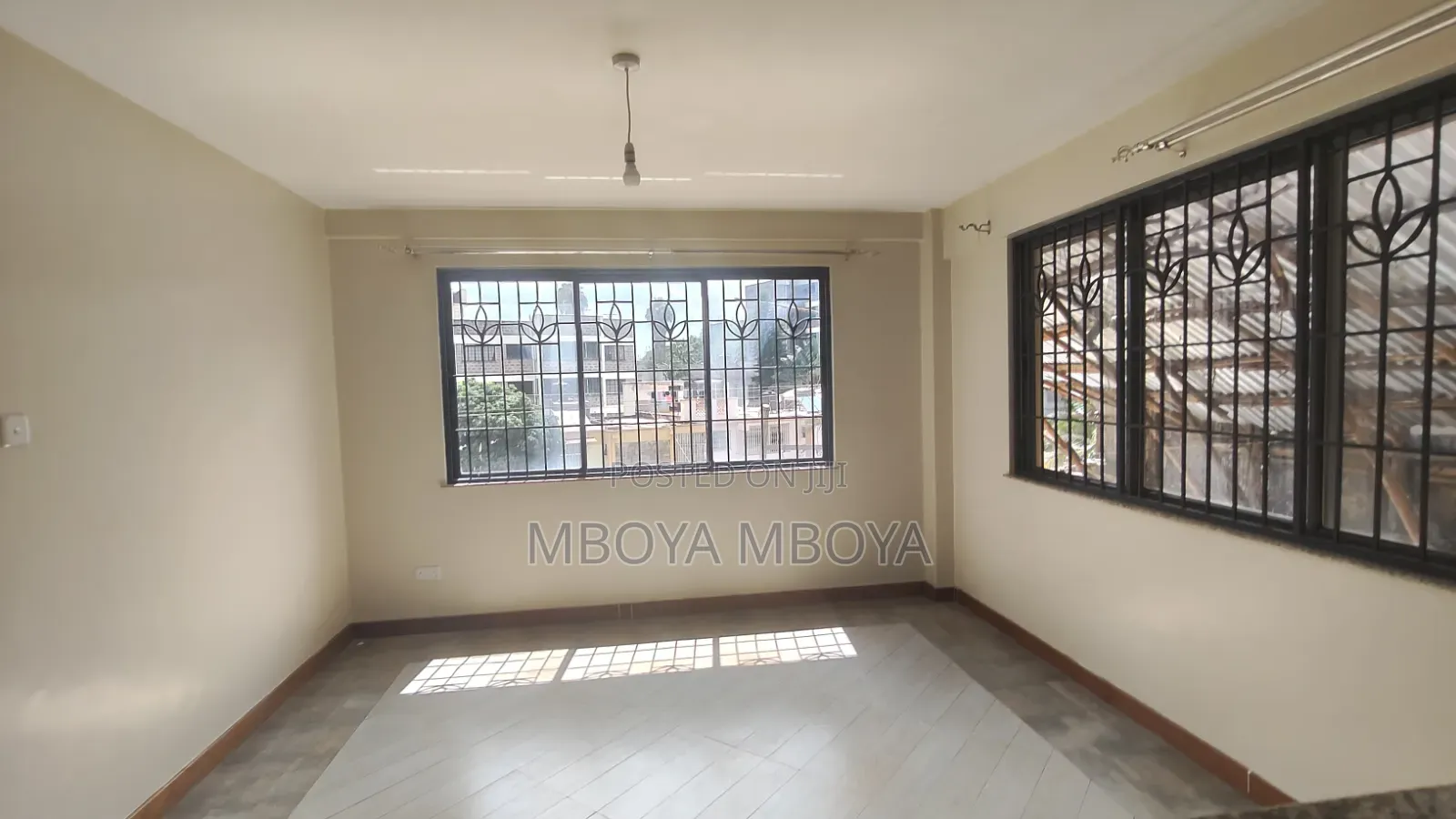 3bdrm Apartment in Parklands for sale