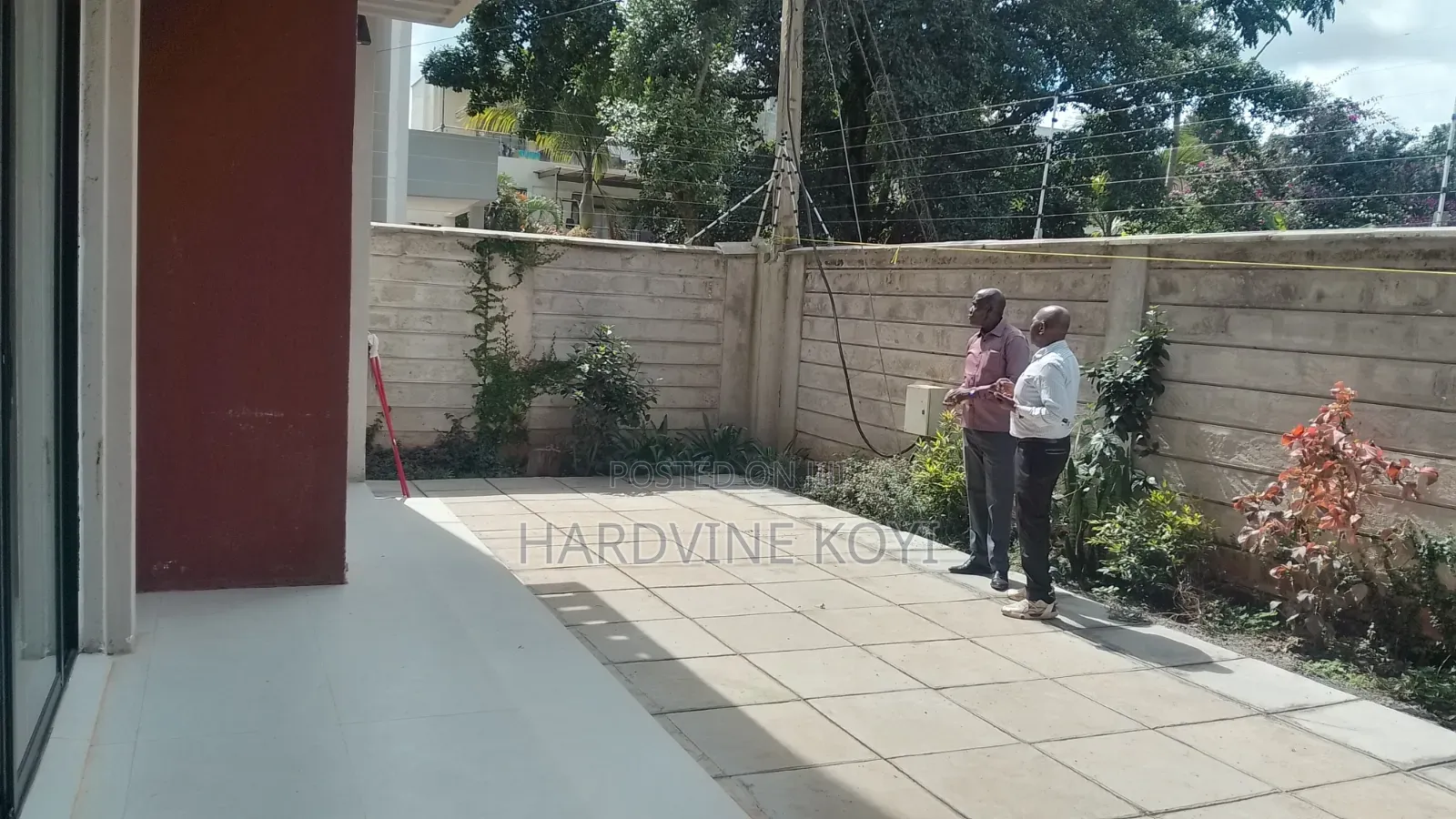 5bdrm Villa in Near Lavington Mall, Muthangari for rent
