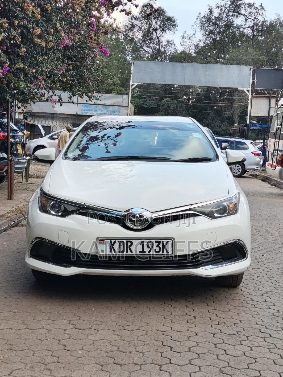 Toyota Auris 2016 Off white