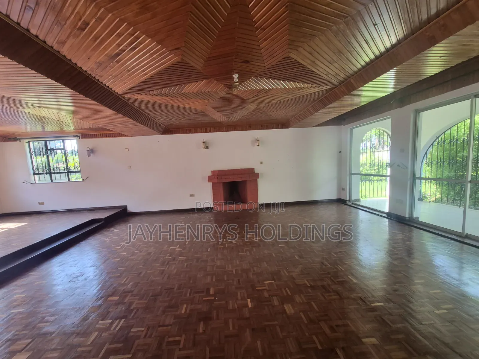 5bdrm House in Runda for rent