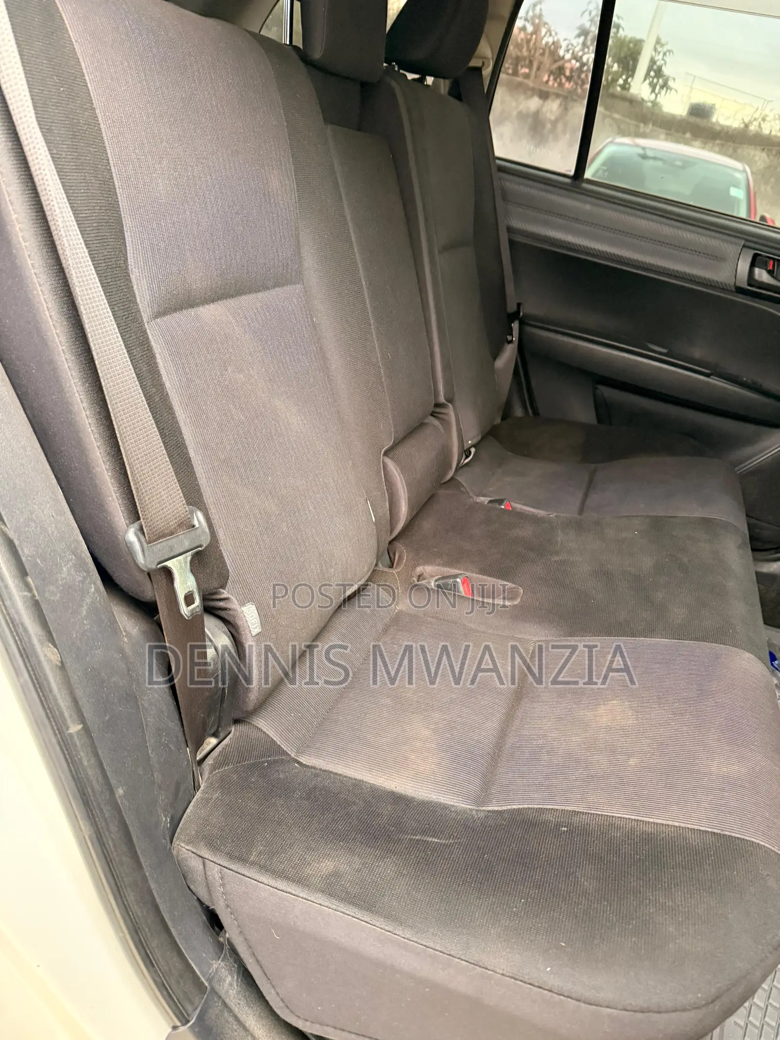 Toyota Corolla Fielder 1.5 Hybrid FWD 2013 White