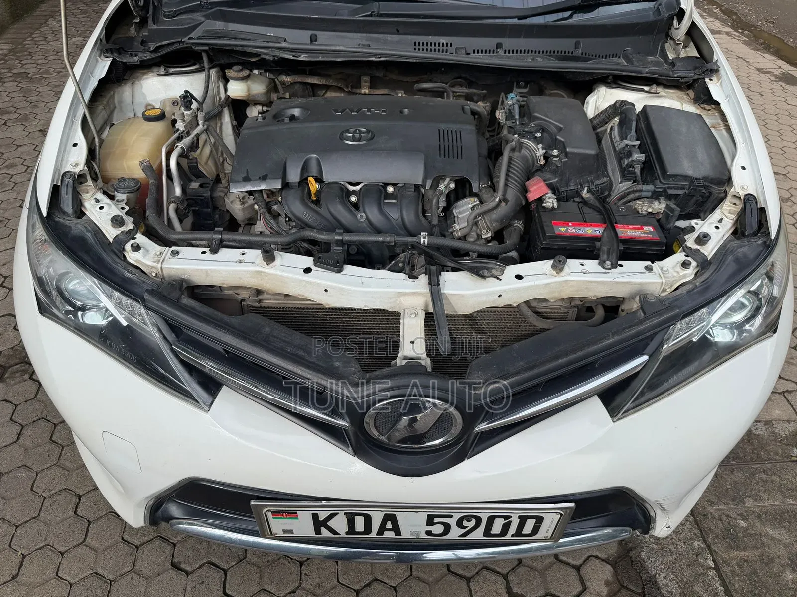 Toyota Auris 2014 White