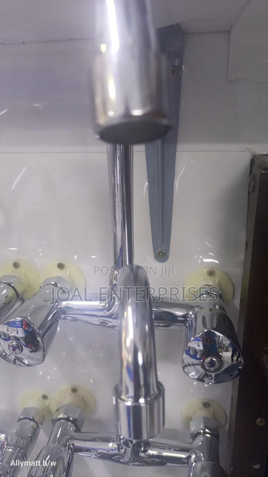 Bado Kitchen Mixer Wall