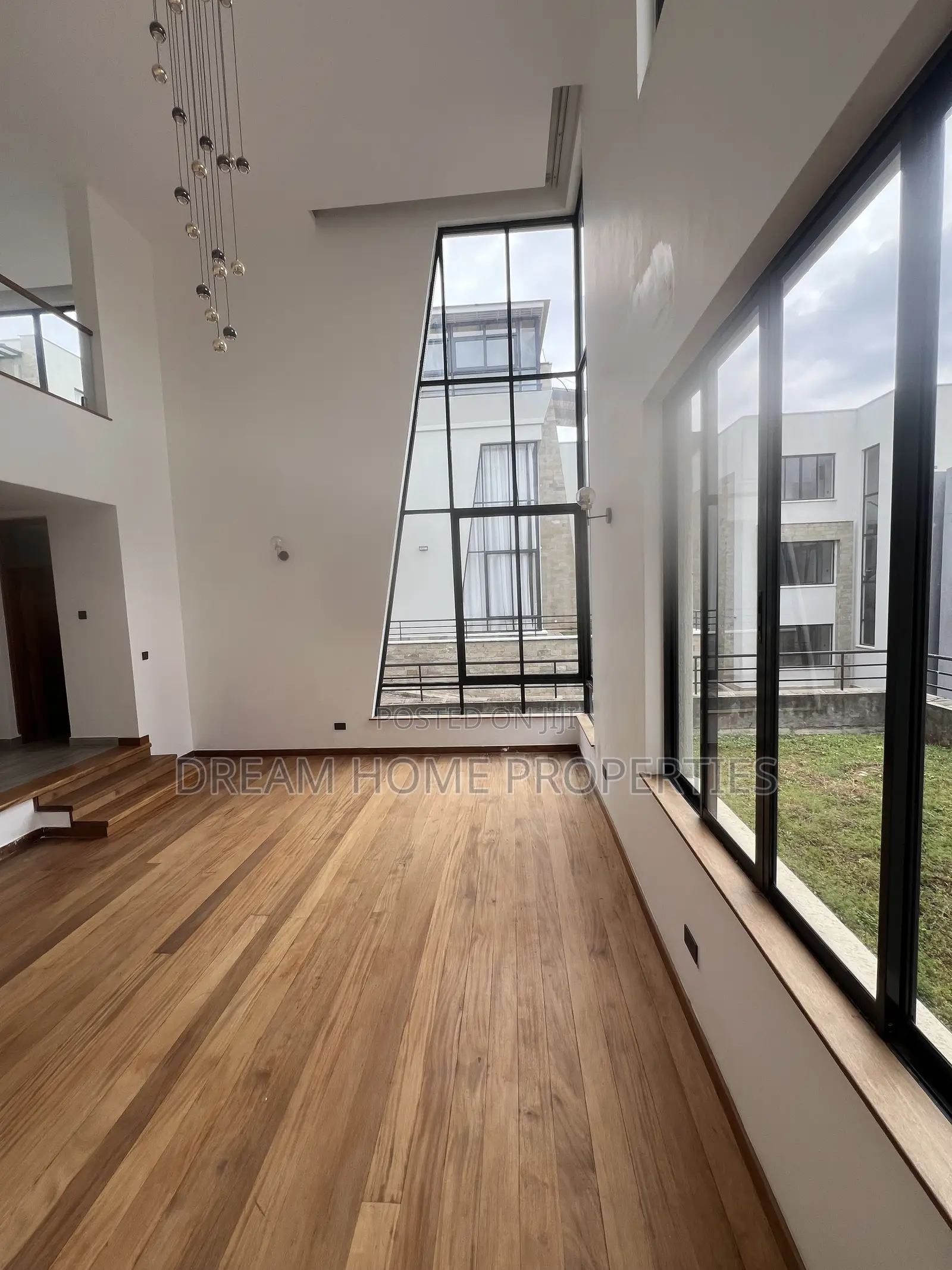 5bdrm House in Lavington for sale