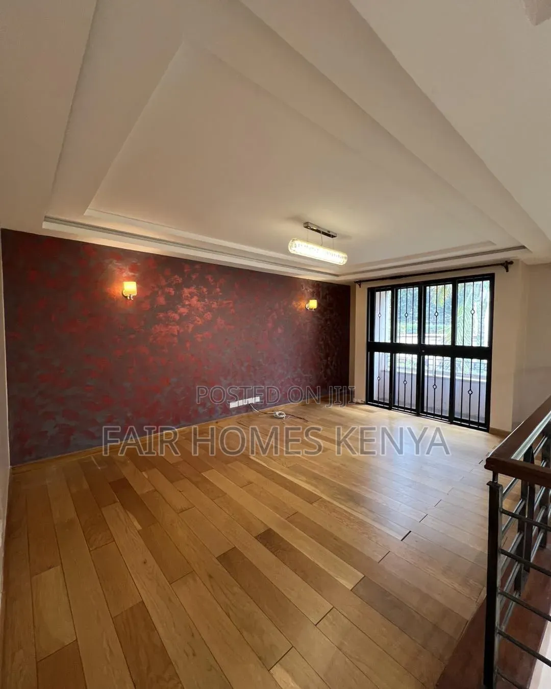 4bdrm Townhouse / Terrace in Maji Mazuri, Maziwa for rent