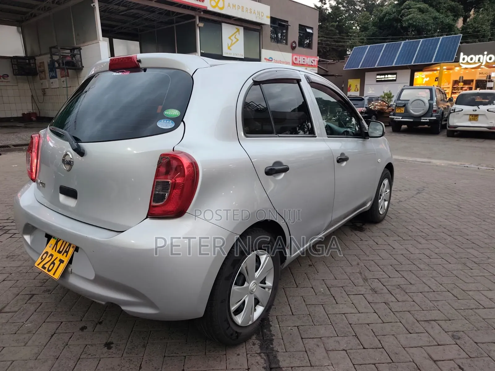 Nissan March 2013 Silver