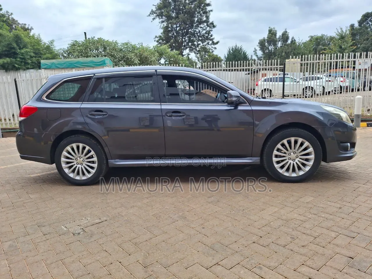 Subaru Legacy 2011 Gray