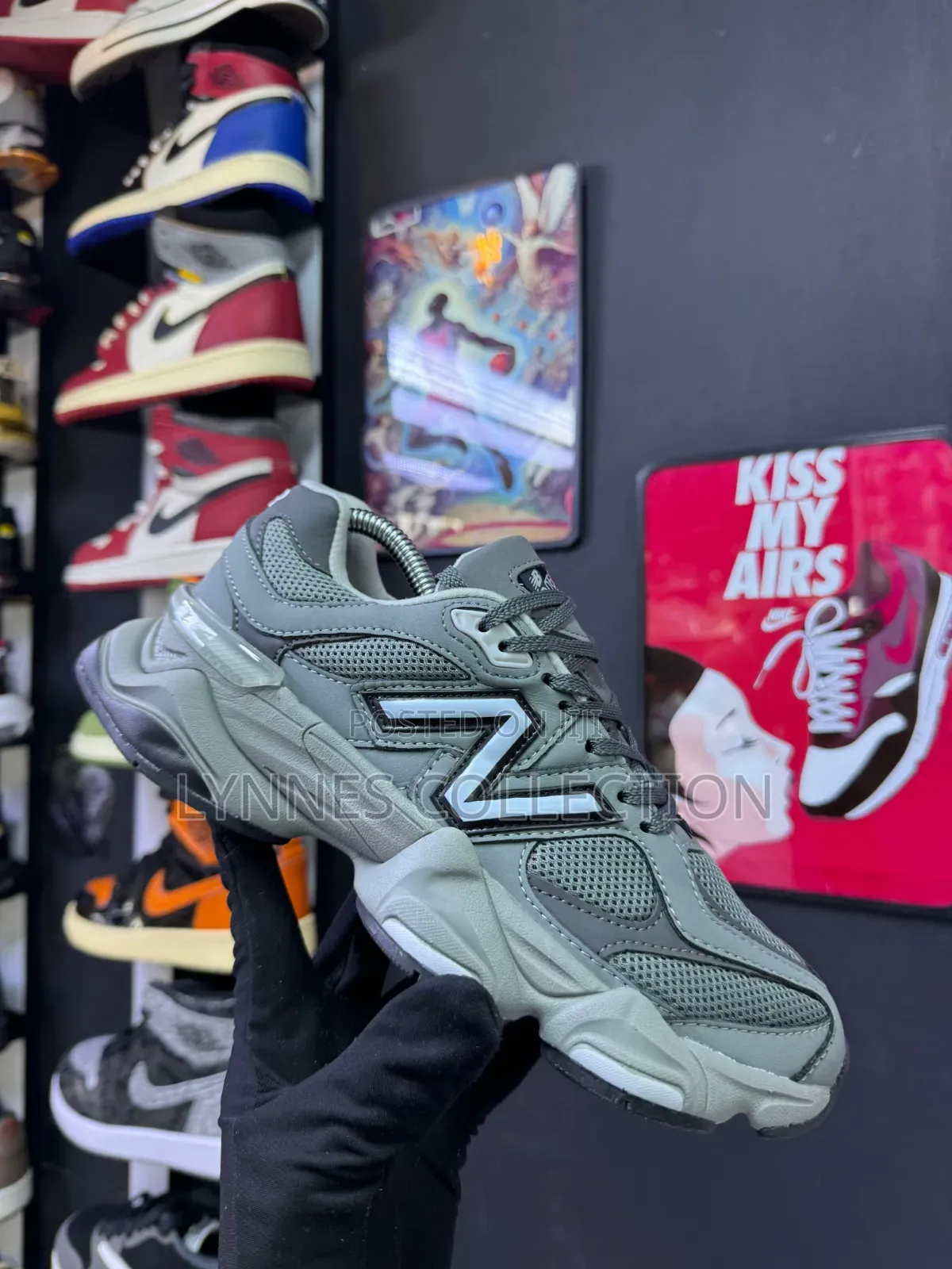 New Balance Gray