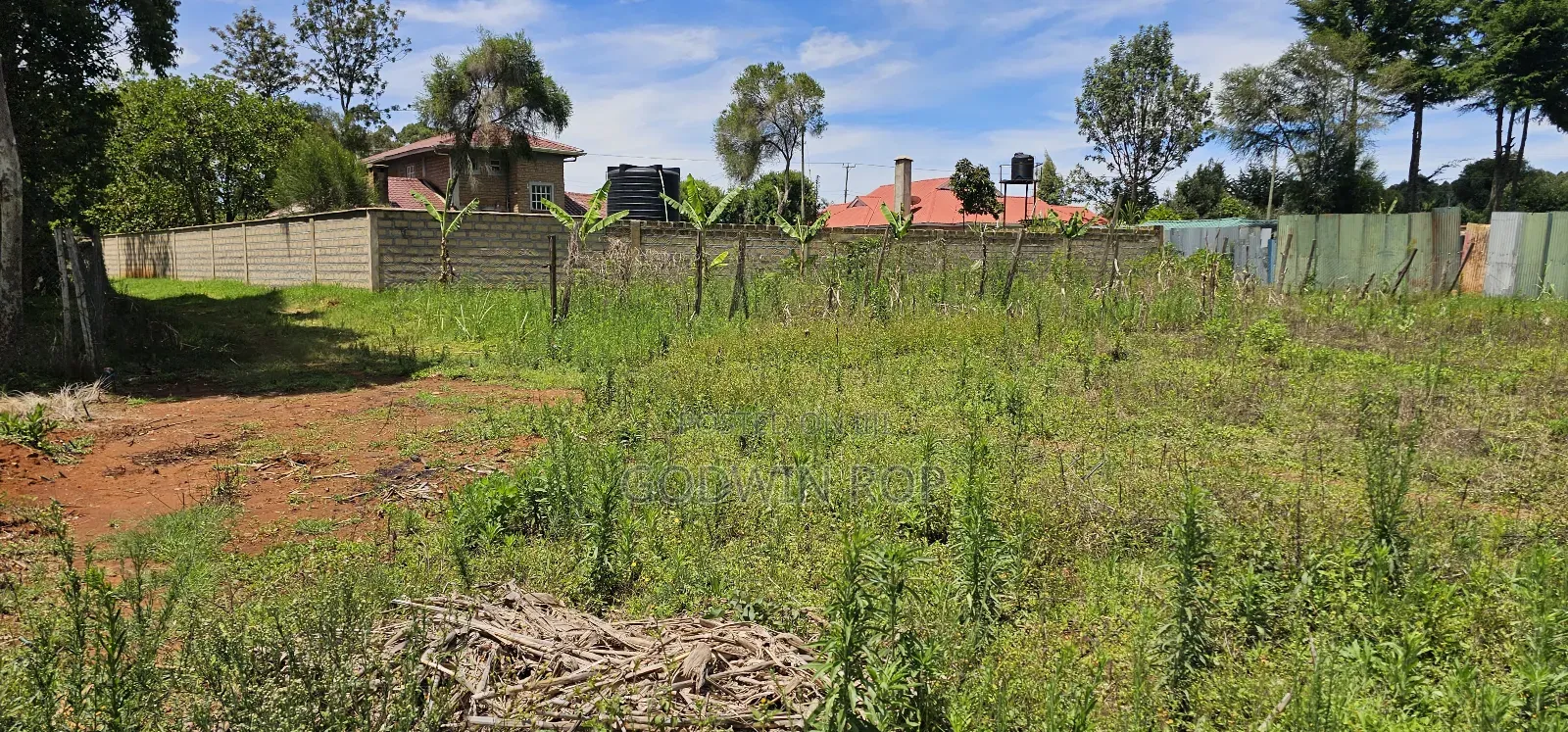 50 by 100 Plots for Sale in Outspan Eldoret.
