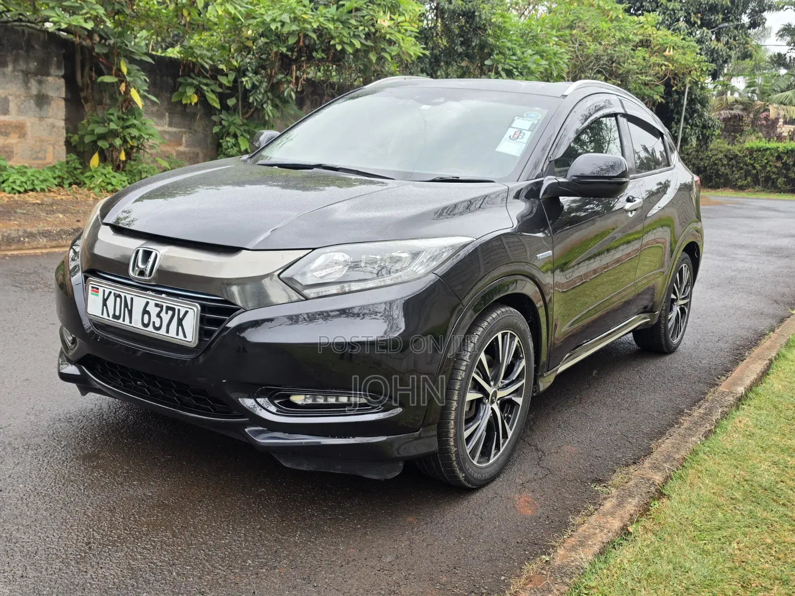 Honda Vezel 1.5 Hybrid 2WD 2016 Black