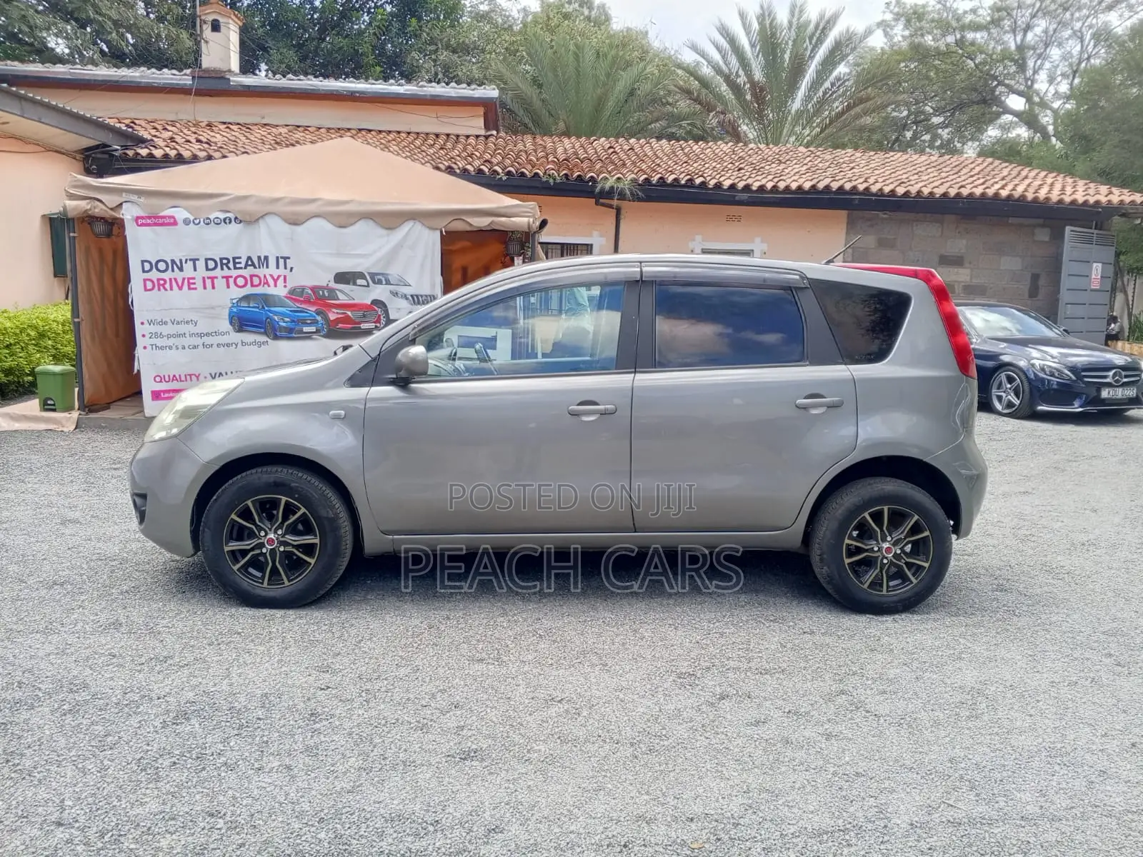 Nissan Note 2010 Gray