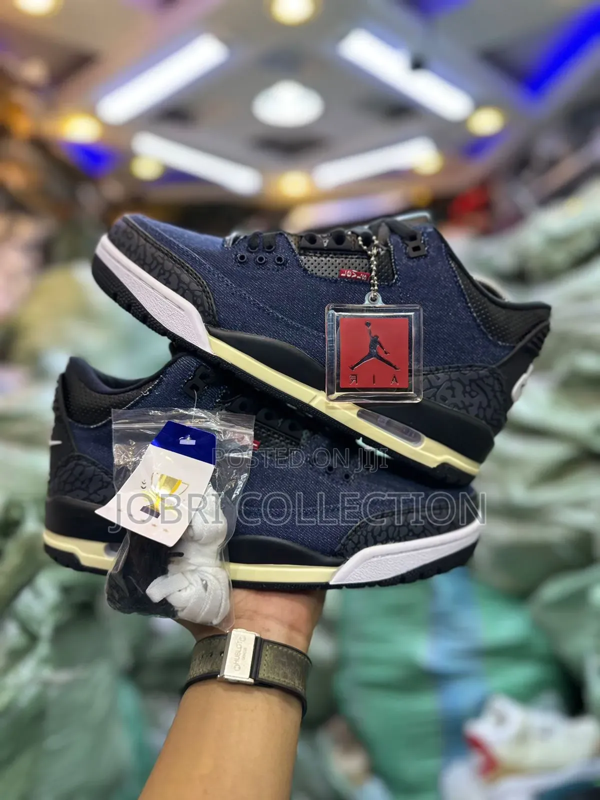 Nike Air Jordan 3 Levi’S “ Indigo Sneakers