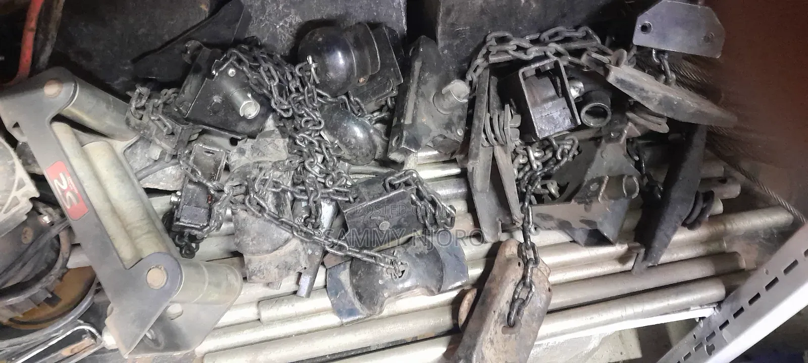 Machine for Carrying Spare Wheel