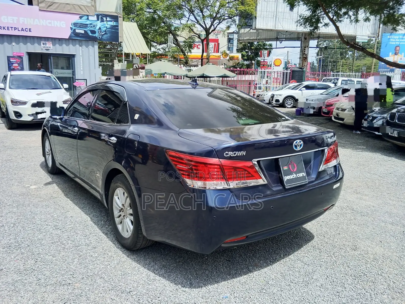 Toyota Crown 2013 Blue