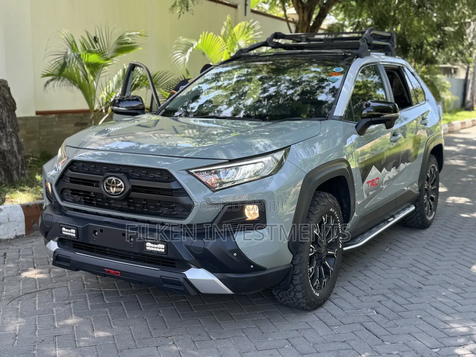 Toyota RAV4 Adventure AWD 2020 Green