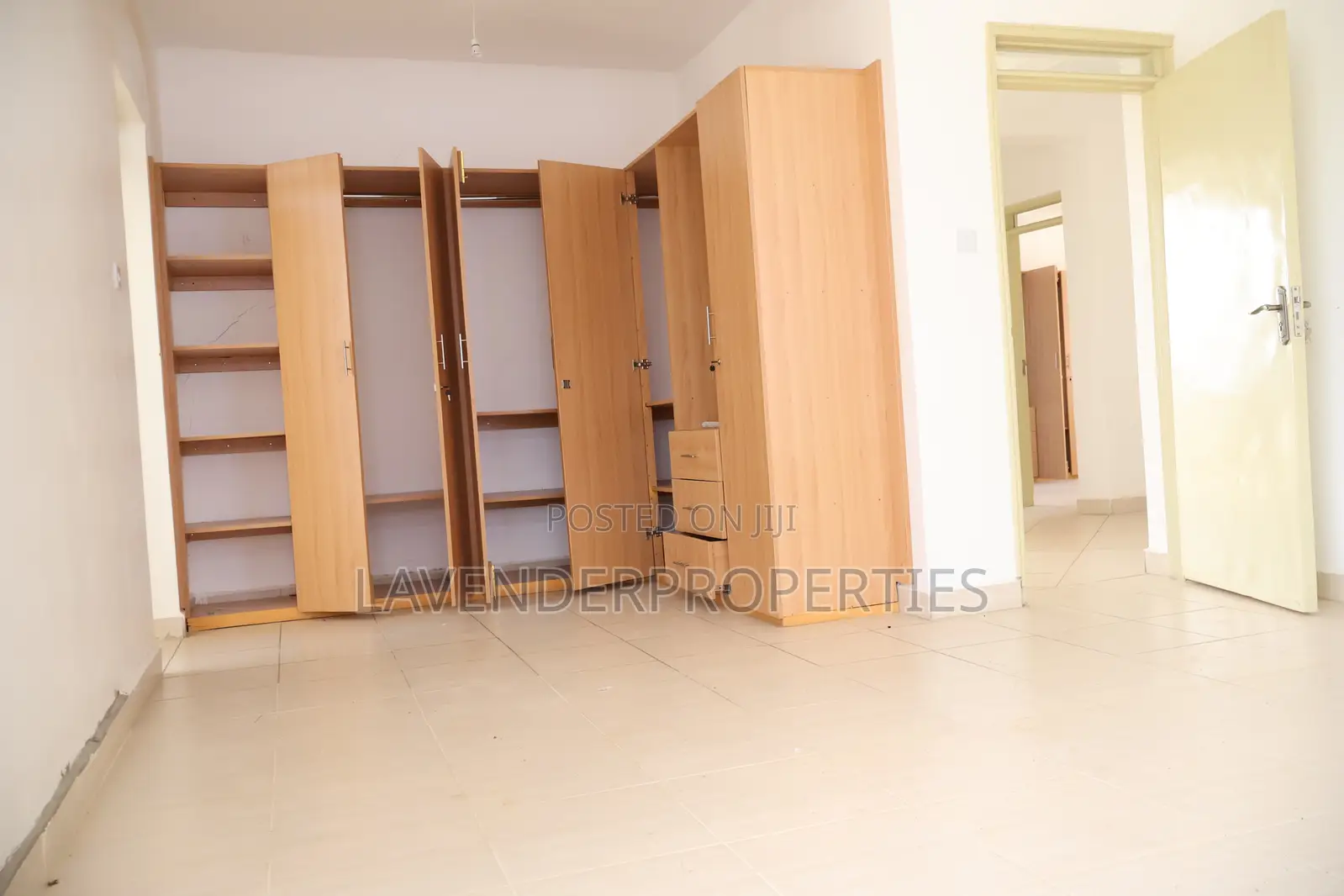 4bdrm Villa in Bosque Court, Karagita for rent