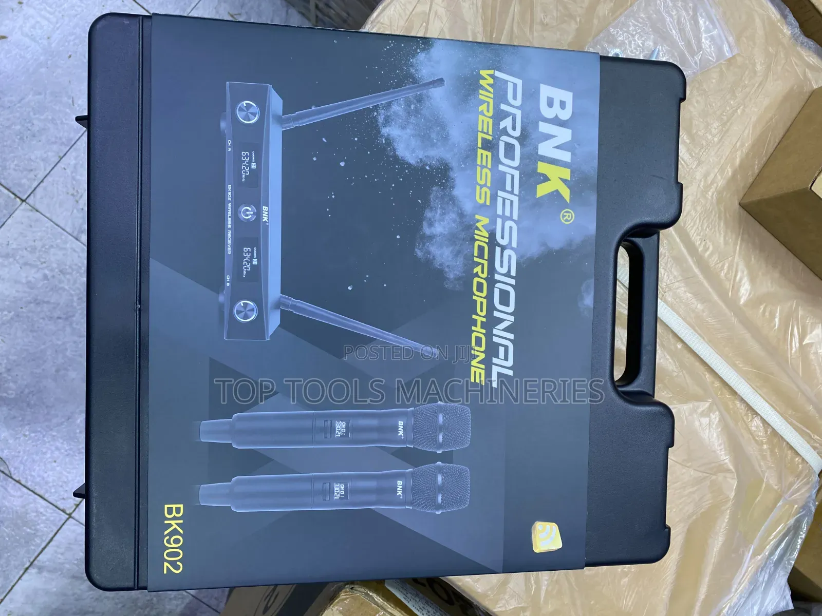 BNK 2 in 1 Wireless Microphone Bk902