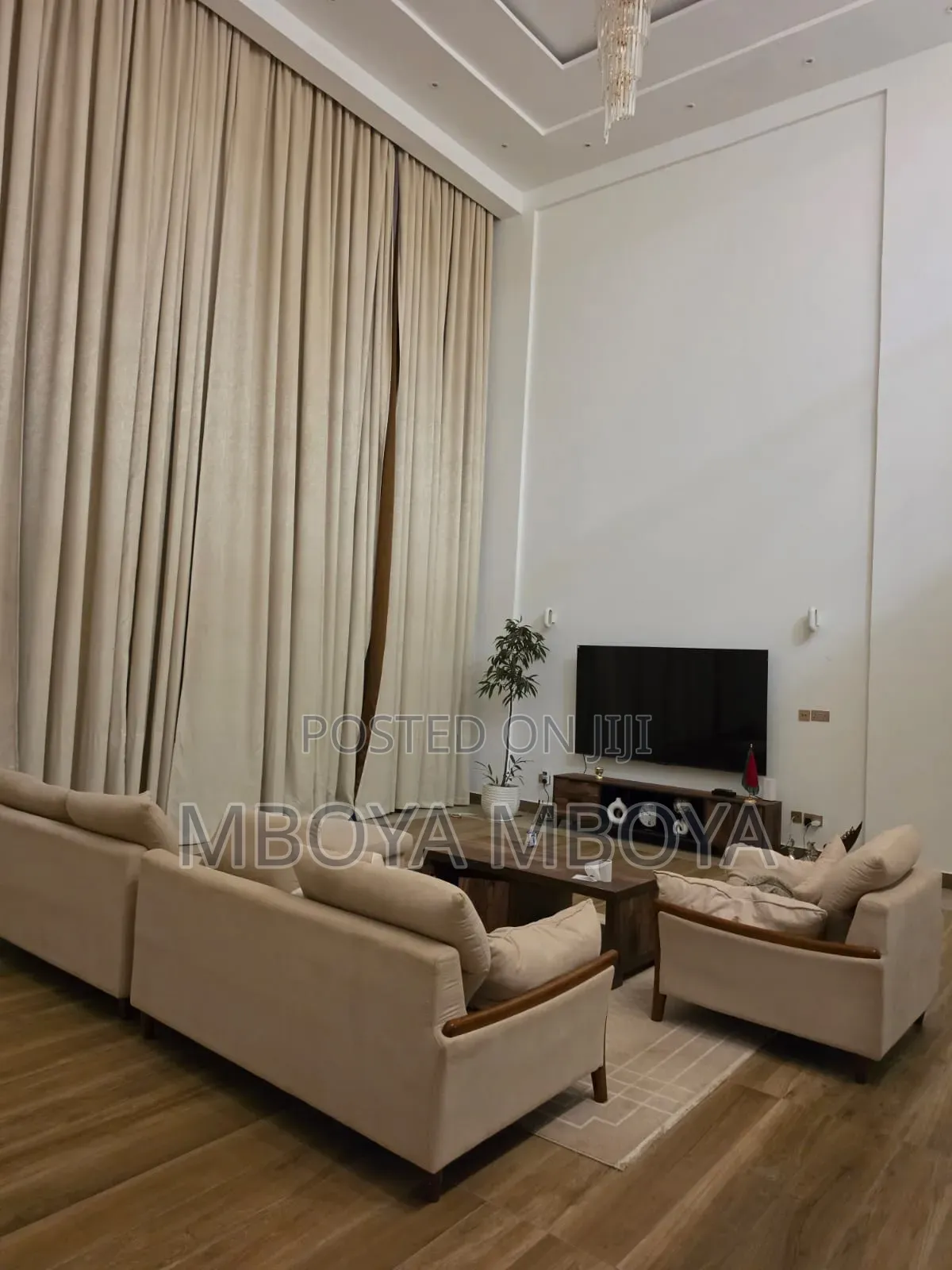 6bdrm Apartment in Parklands for sale