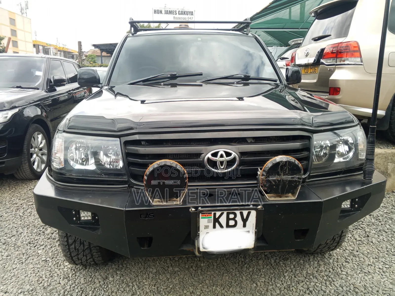 Toyota Land Cruiser 2004 Black