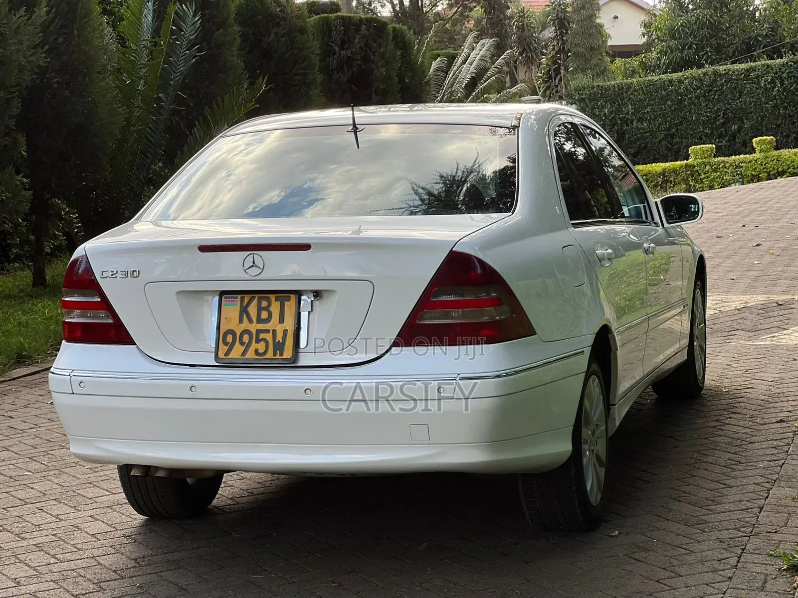 Mercedes-Benz C230 2005 White