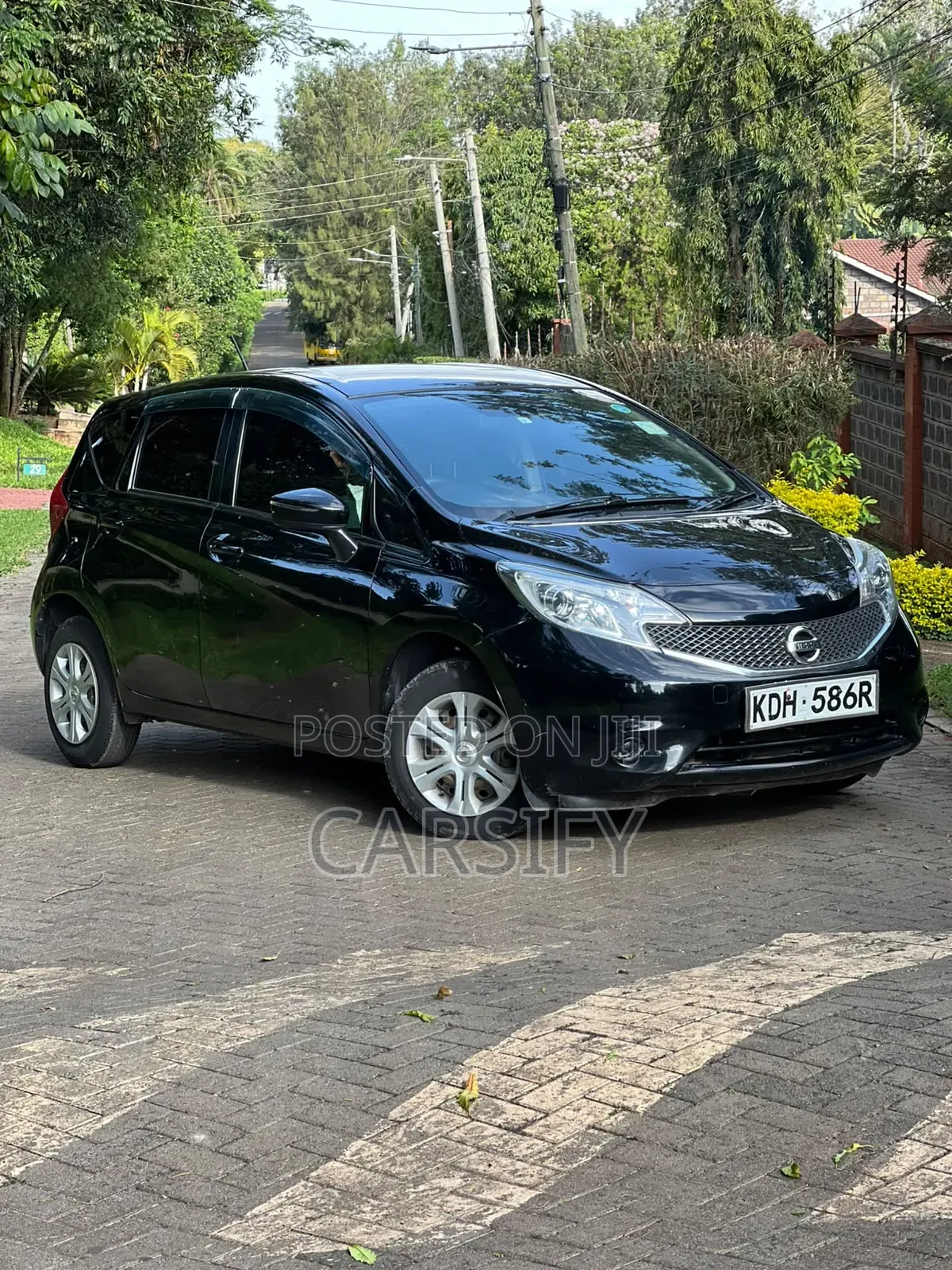 Nissan Note 2015 Black