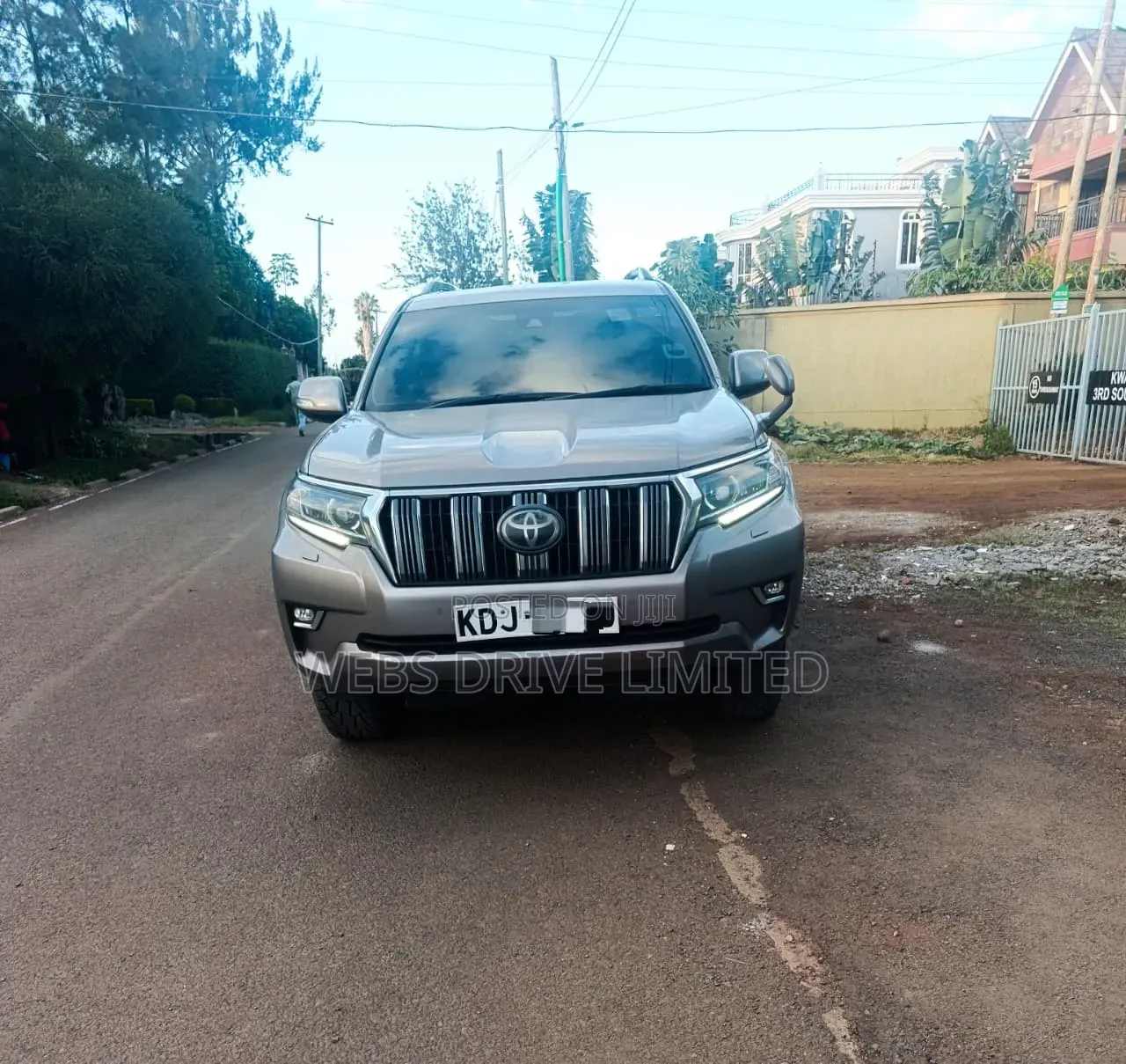 Toyota Land Cruiser Prado 2018 Gold