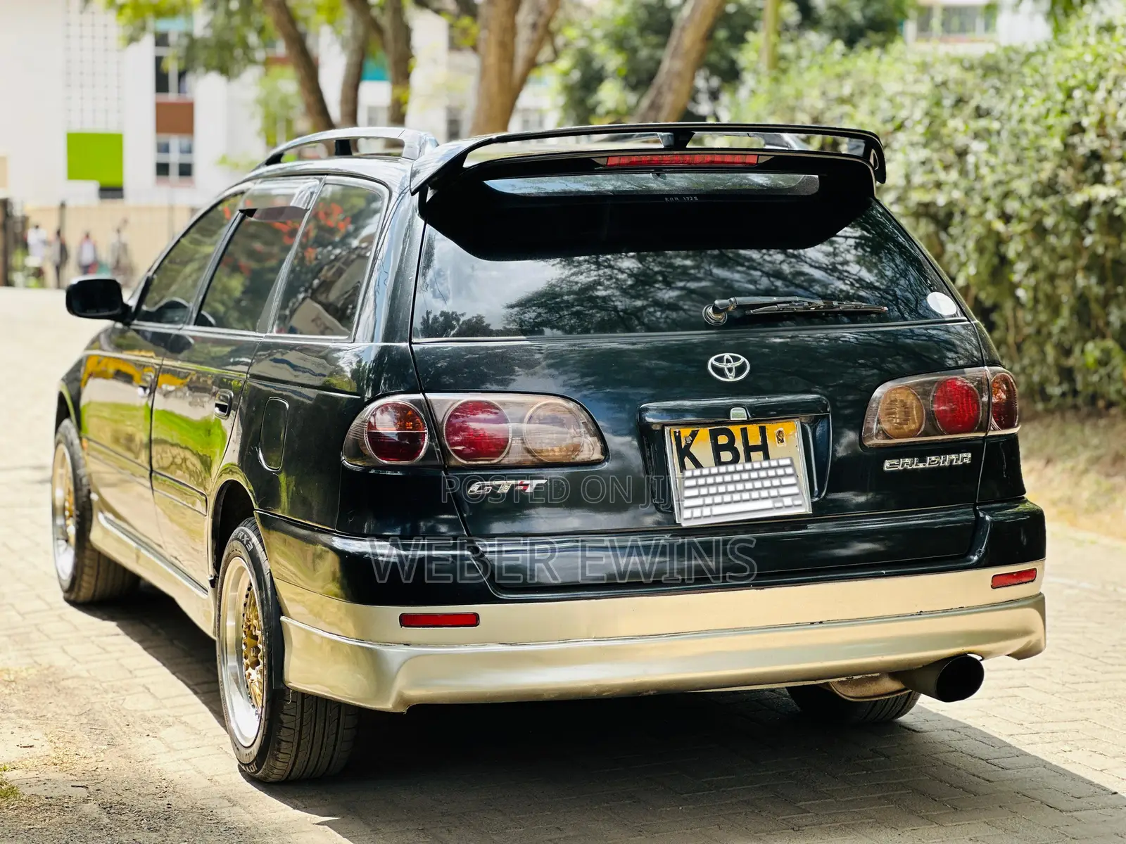 Toyota Caldina 2.0 2002 Black