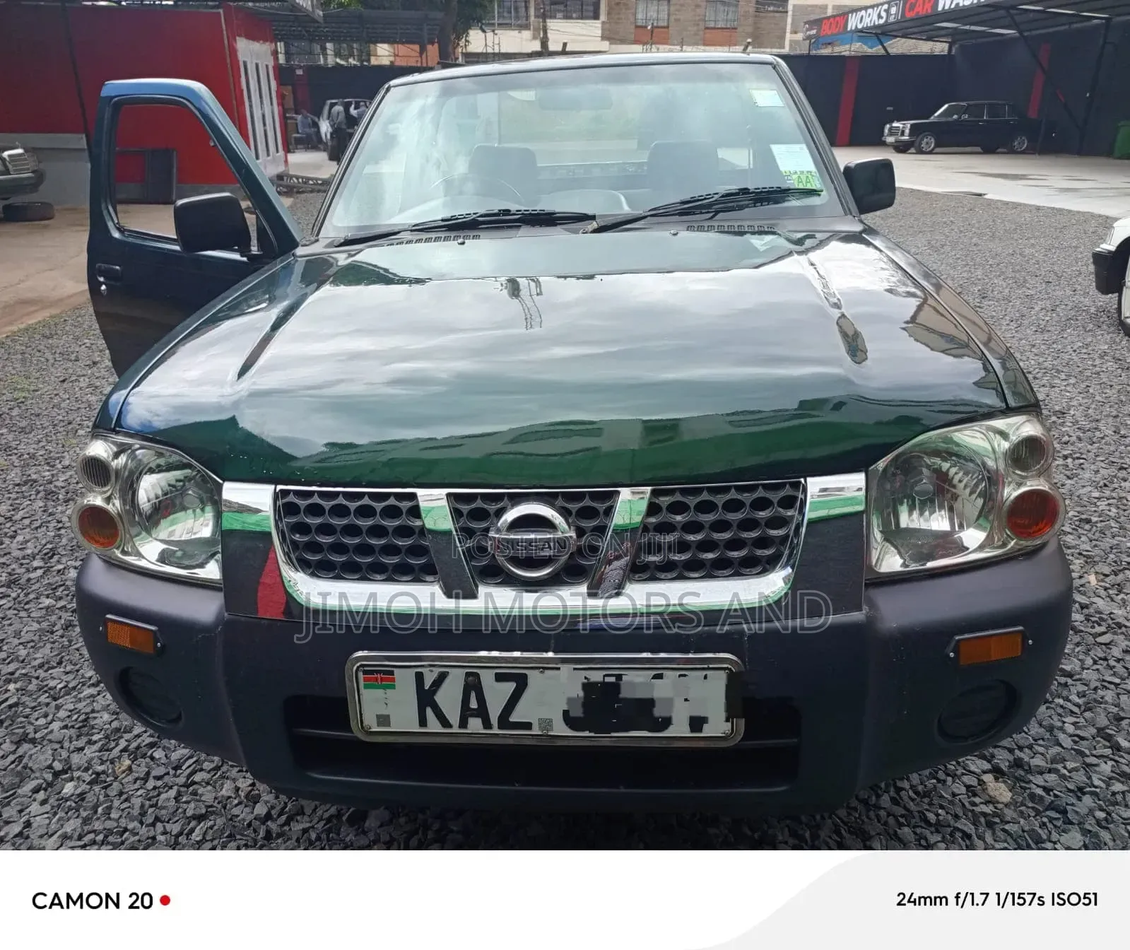 Nissan Hardbody 2015 Green