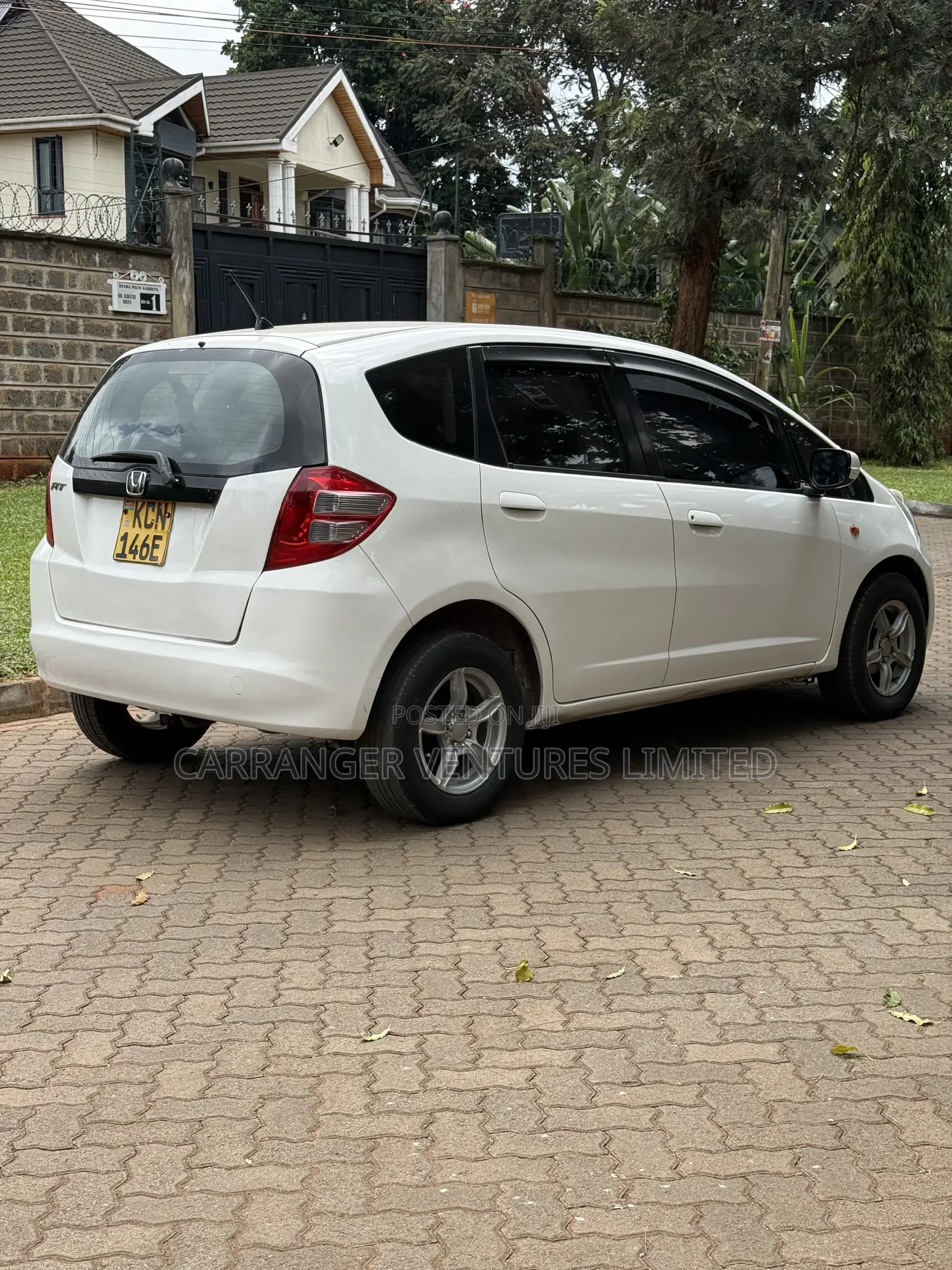 Honda Fit 2010 White