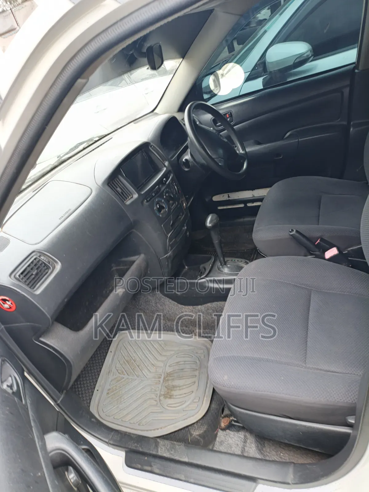 Toyota Probox 1.5 DX 2WD 2014 White
